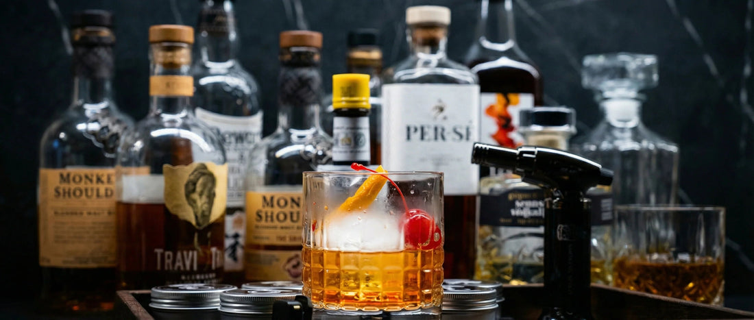Prekajene pijače, gin smoker, prekajevanje ruma in nasveti za prekajevanje koktajlov – Vodnik za dimljene koktajle - Smoking Spirit